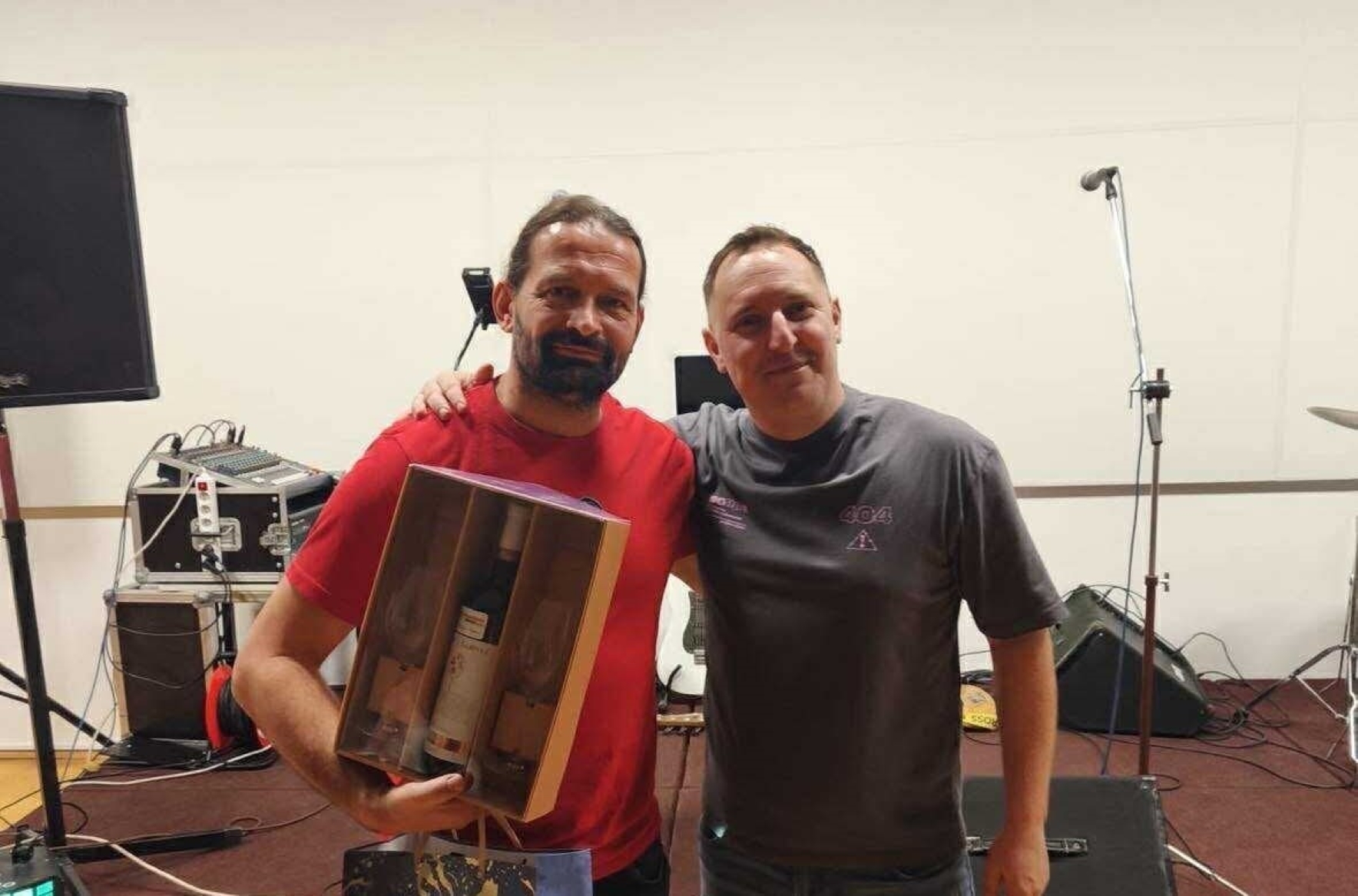 Trenér Andres dočasně mimo tým. Zastupující Hájek vstoupil na lavičku vítězně!